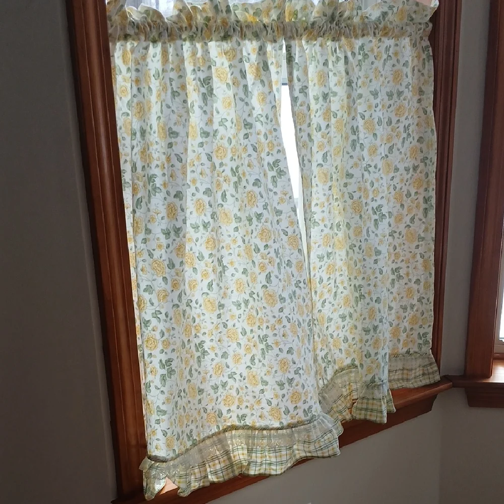 1 Set Waverly Garden Room Floral Yellow Tier Curtains 58